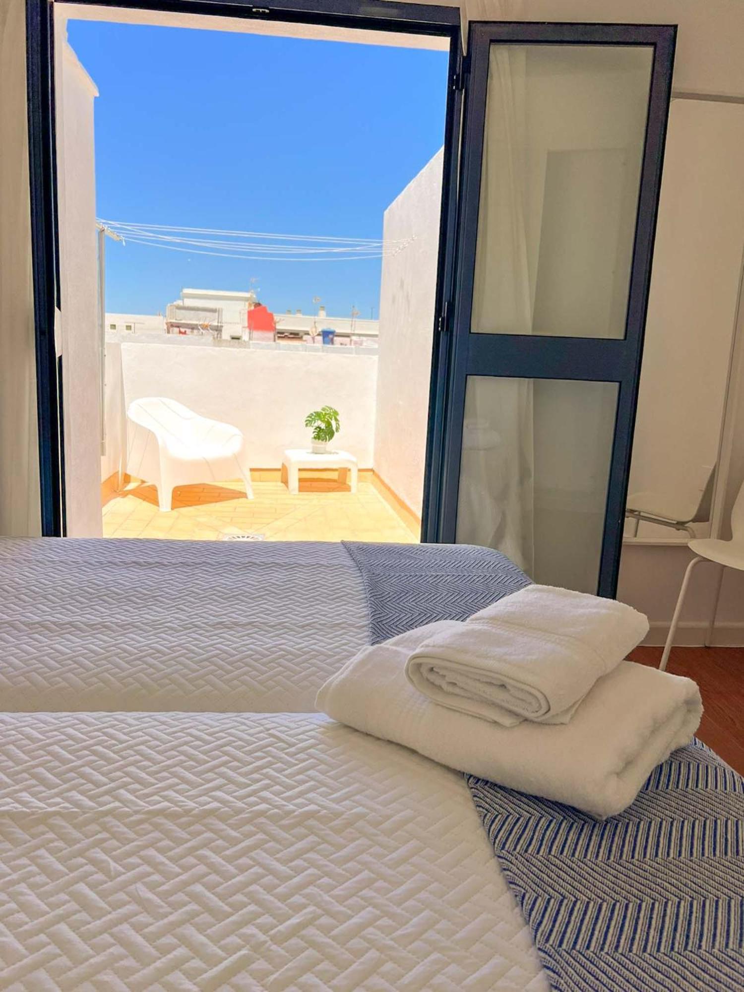 Atico Castillo By Summerland Apartment